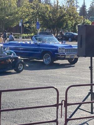 1964 Impala at the car show