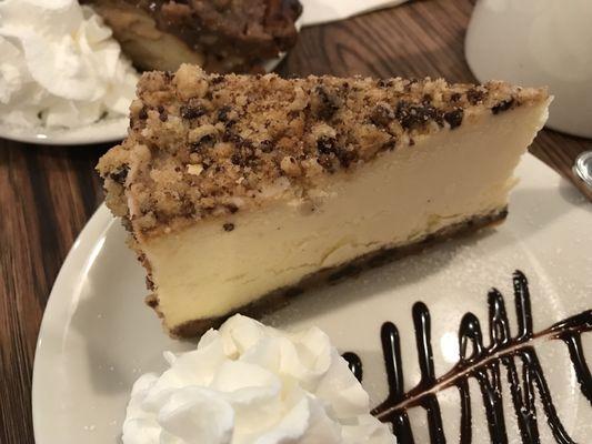 Choco chip cookie cheesecake