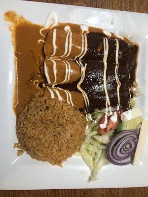 Enchiladas Aztecas