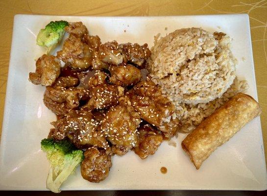 Sesame Chicken with Fried Rice and Egg Roll