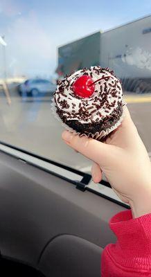 Black Forest cupcake to go!