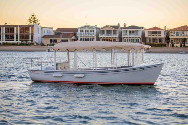 Duffy Electric Boat Rentals- Balboa Fun Zone