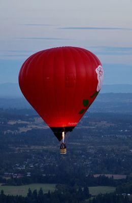 Flame glow in the ballon