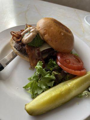 Mozzarella Avocado Burger