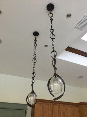 Kitchen pendent lights