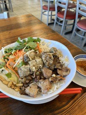 Grilled pork with Vietnamese egg roll on vermicelli