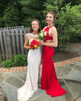 Our client, Julia (white dress) looking amazing for prom! We used Norvell Legand . Absolutely stunning!