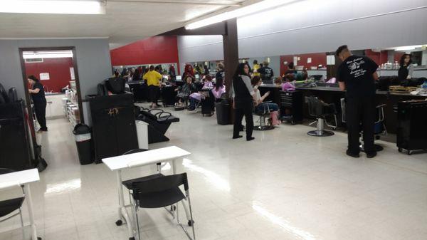 A busy Day at Star College of Cosmetology