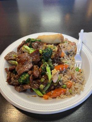 Amazing beef and L13. Beef with Broccoli Lunch Special this place has real authentic New York Chinese style food period