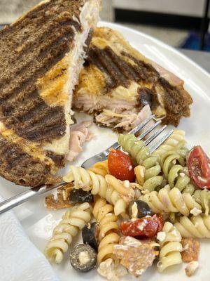 Turkey Rueben with pasta salad