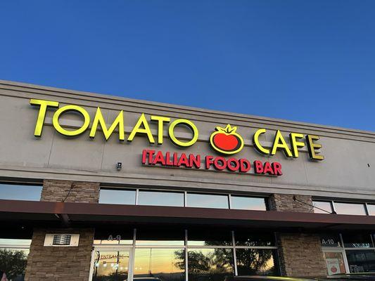 Tomato Cafe