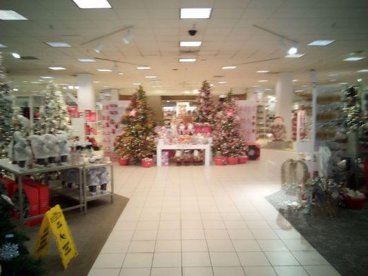 The beautiful Christmas decor the store would bring out ever Christmas making the Mission Mall even Brighter .