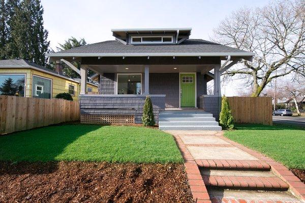 Rose City Realty Group represented the seller of this charming and pristine Bungalow in the Overlook neighborhood of North Portland.