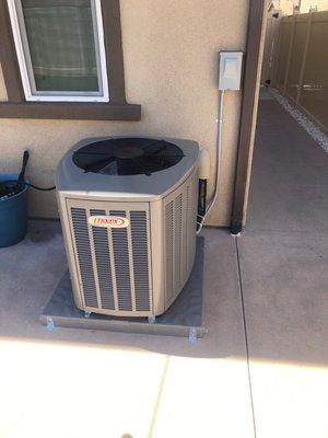 Lennox 4 Ton SEER 16