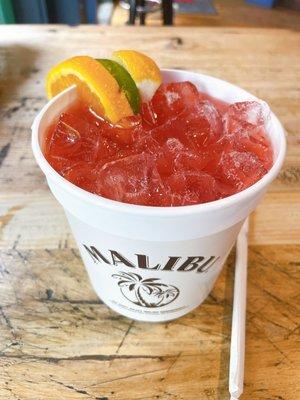 Malibu rum punch