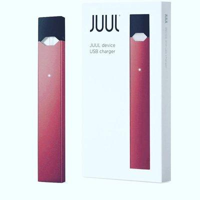 Classic Juul device