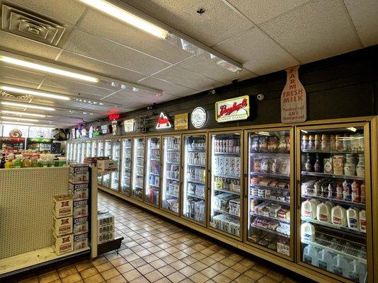 Randee's Food & Liquors