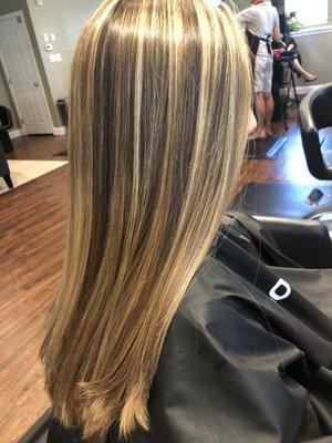 High and low light foils with Goldwell colors