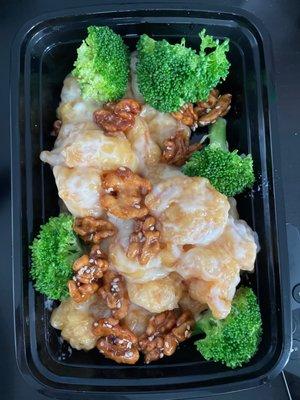 Honey walnut shrimp