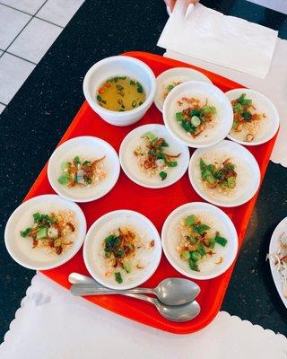 Banh beo / $10.45