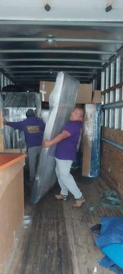 Carmel Movers Load truck