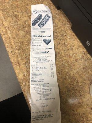 The receipt advertising the $5 footlongs if you buy more than two.