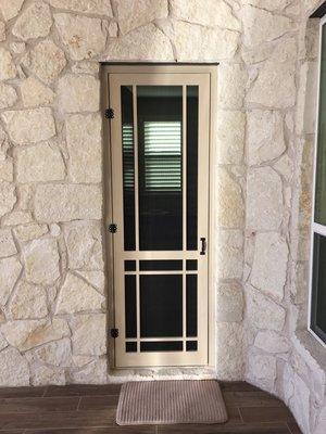 I can build your custom wood frame screen door!