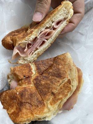 Ham & cheese Croissant