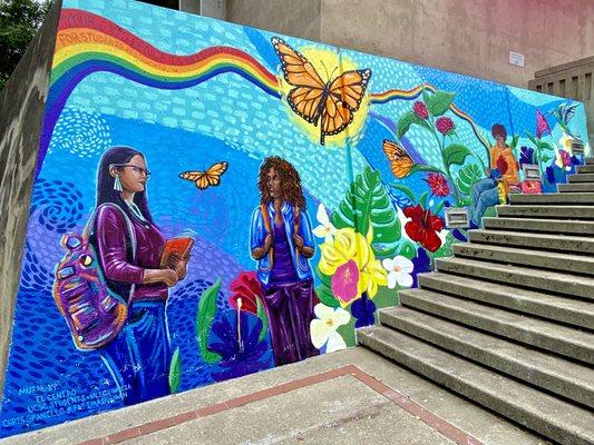 UC Santa Cruz Mural Science Dept, collaboration with student Mural lead by Chris Granillo 2022.
 Commissioned by El Centro/ Latinx at UCSC