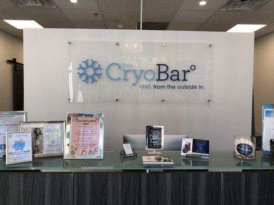 Front entrance for The CryoBar West Loop.