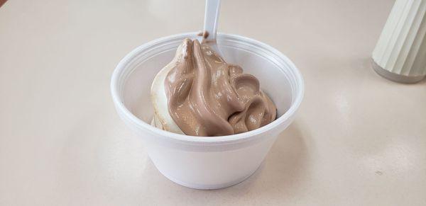 Small chocolate vanilla twist in a cup