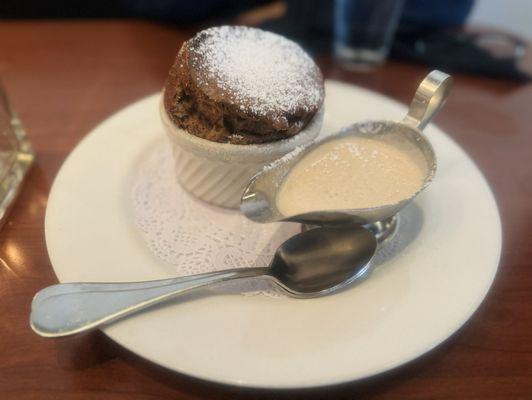 Soufflé with chocolate flavor