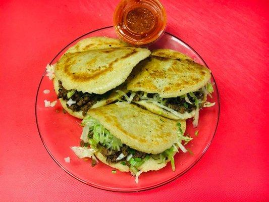 Gorditas de  las carnes que quieran asada adobada carnitas ground Beef Chorizo