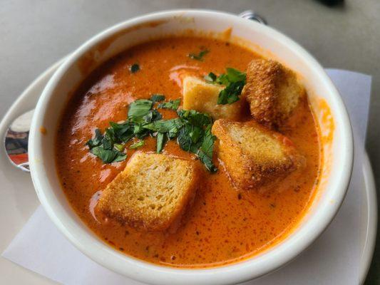 Tomato Basil Soup