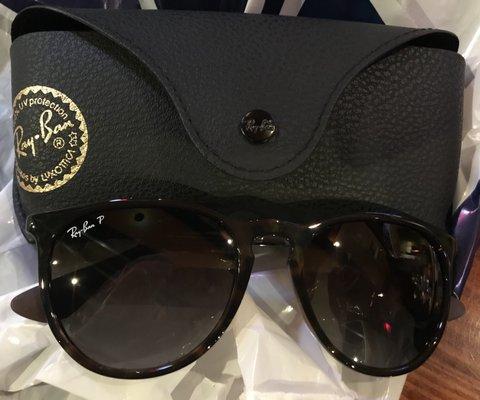 Sunglass Hut