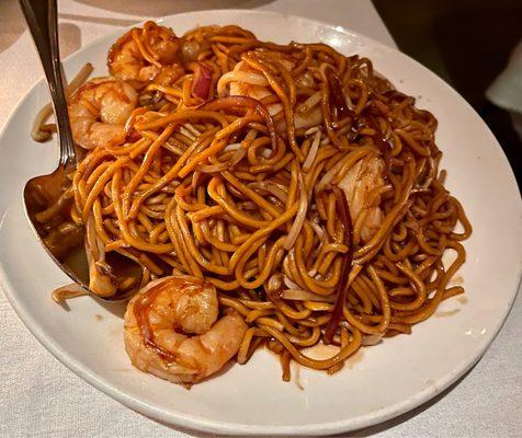 Stir fried shrimp lo mein