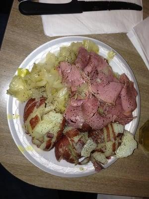 Corned beef, cabbage, and taters on St. Party's Day! Amazing!!