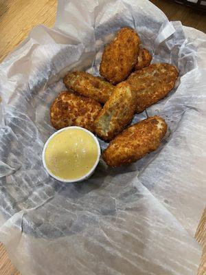 Jalapeno poppers with honey mustard dipping sauce