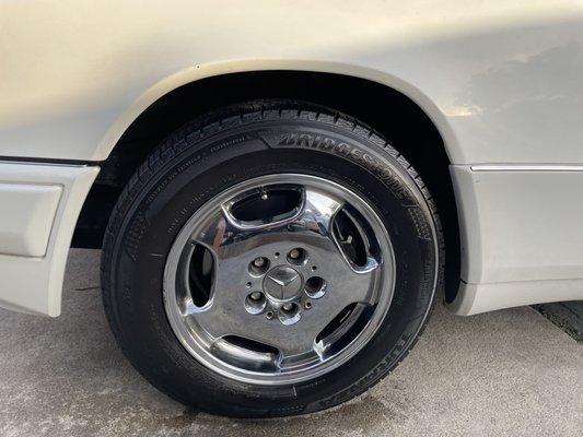 Polished wheels and tires