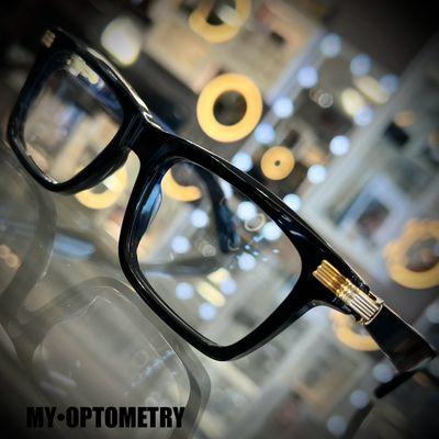 Cartier plastic frames are high-quality material with the brands gold detailing, epitomizing elegance and refined craftsmanship.