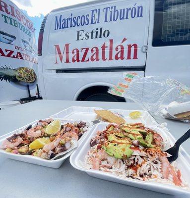 Prepared Oysters & Tostada Mandilona