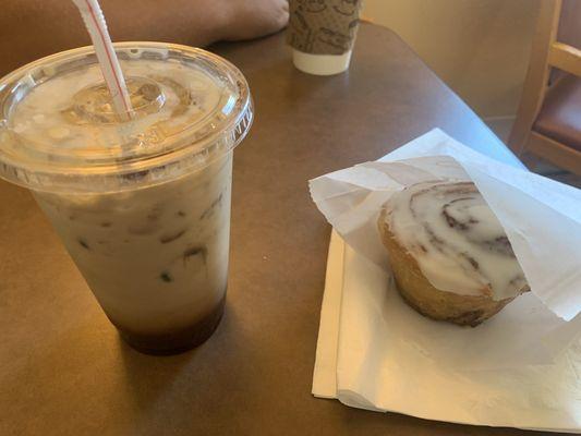 S'mores latte and cinnamon roll