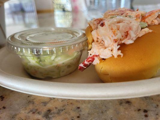 Lobster roll & slaw