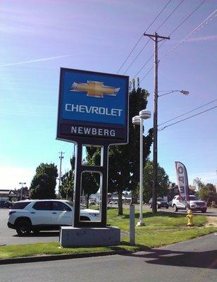 It is now called Newberg Chevrolet and is on 99-W.  It used to be Loren Berg Chevrolet.