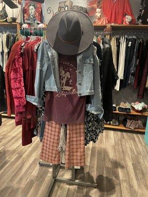 Toad Road: Eclectic Men and Womens clothing and accessories boutique.  6807 Fourth St, Los Ranchos De Albuquerque, NM 87107