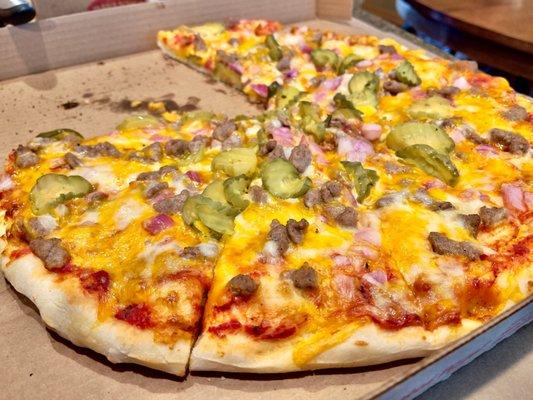 Cheeseburger Pizza