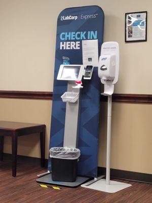 Self check in station