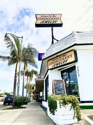 CDM Jewelry and Consignment located on the corner of Orchid and PCH. We offer designer brand luxury purses, shoes, watches, jewelry and more