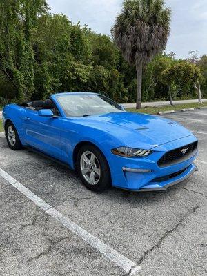 Ford Mustang Convertible