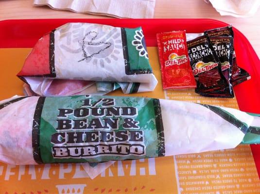 The usual. Taco deluxe w/ beans no meat and green bean 'n cheese burrito ...